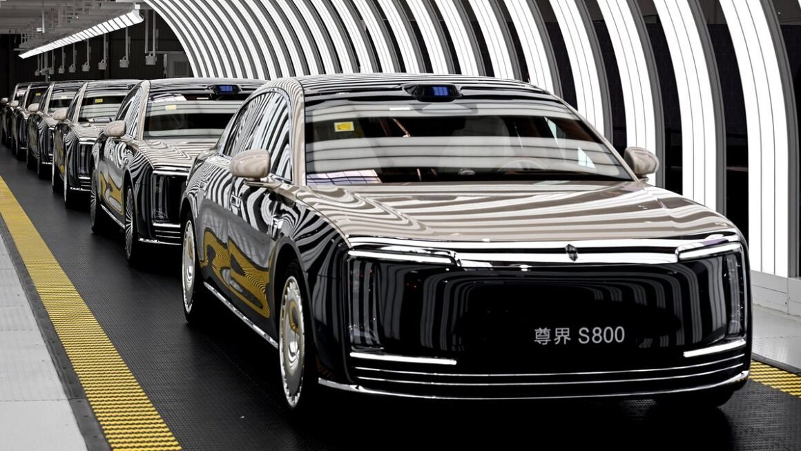 Some Cities in China Are Advertising Exclusive Subsidies for Huawei-Powered Cars