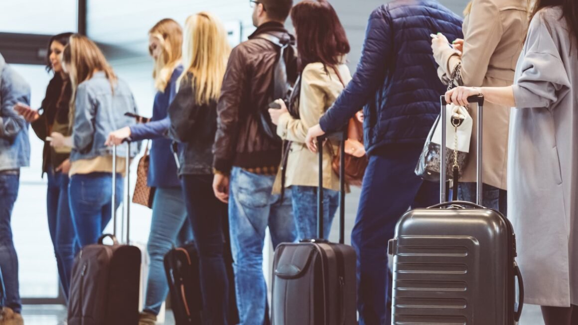 The ‘No. 1 reason’ to buy the early boarding upgrade: travel expert