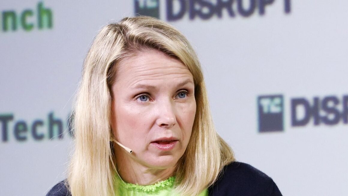 Marissa Mayer Is Dissolving Her Sunshine Startup Lab